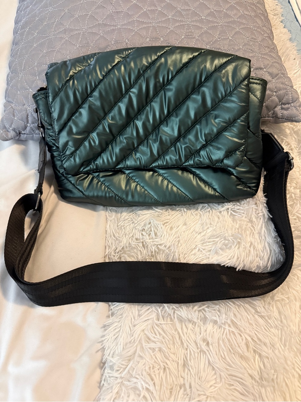 Think Rolyn Bar Bag Pearl Emerald Green Puffer Crossbody Limited Edition